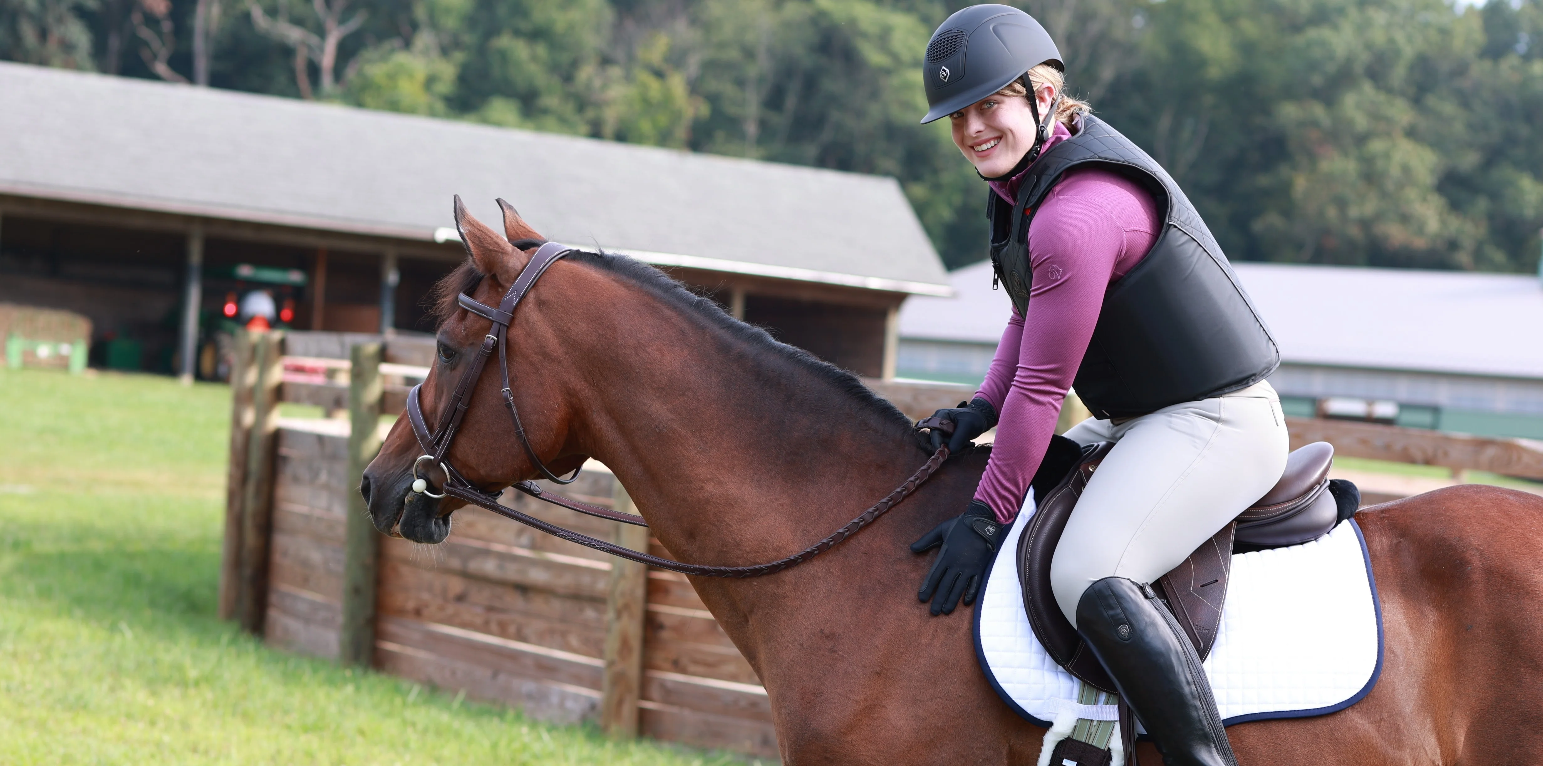 Adult ComfortFlex™ Protector Riding Vest - Image 4